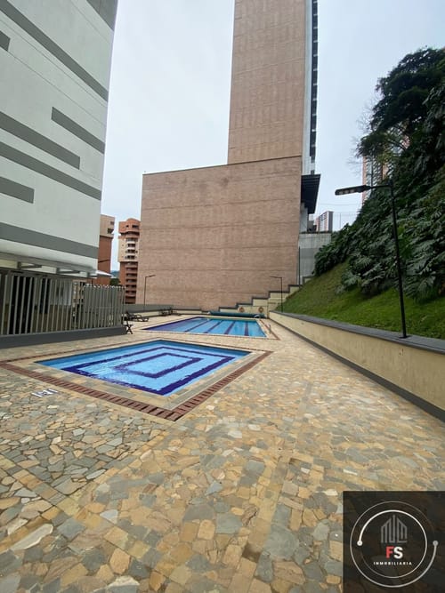 Apartamento de 3 alcobas en arriendo en Loma De San Jose, Sabaneta, 97 m² · foto 22 de 23