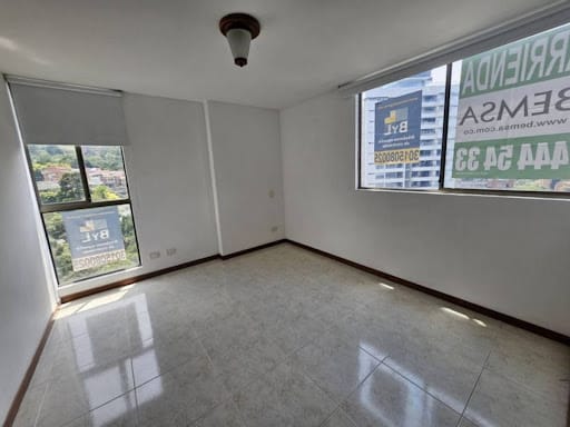 Apartamento de 2 alcobas en arriendo en Transversal Superior, Medellín, 76 m² · foto 21 de 24