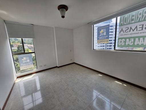 Apartamento de 2 alcobas en arriendo en Transversal Superior, Medellín, 76 m² · foto 22 de 24