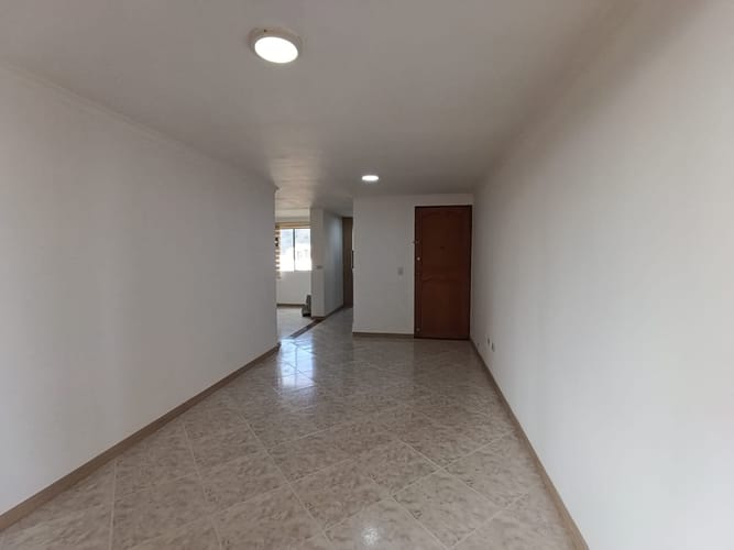 Apartamento de 3 alcobas en arriendo en Belén, Medellín, 88 m² · foto 2 de 4