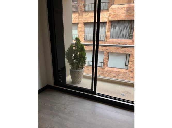 Apartaestudio en venta en El Virrey, Bogotá, 63 m² · foto 14 de 24