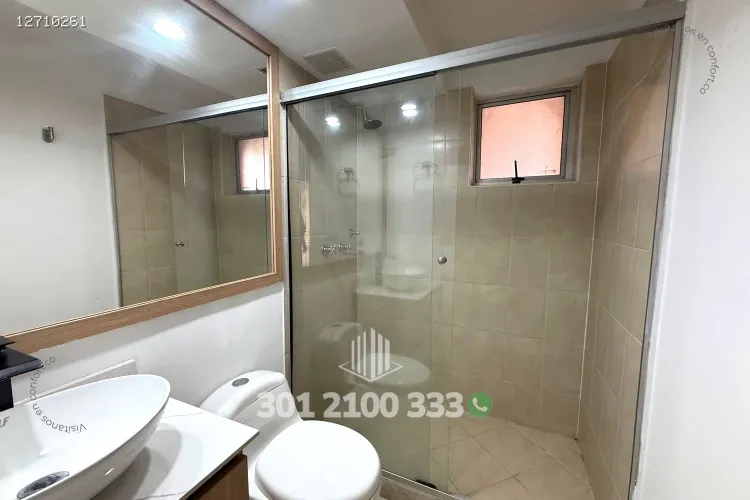 Apartamento de 3 alcobas en arriendo en Castropol, Medellín, 110 m² · foto 17 de 24