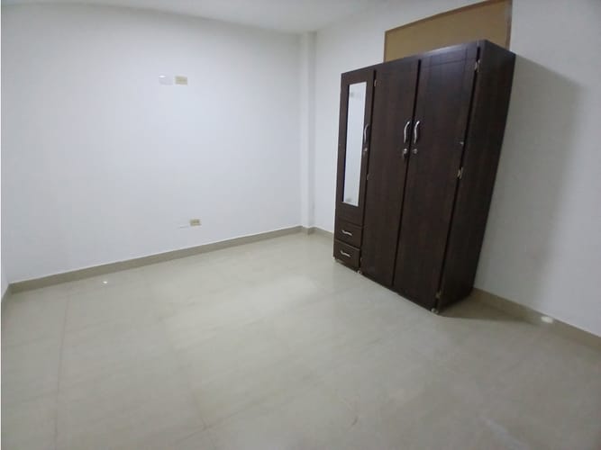 Apartamento de 3 alcobas en arriendo en Belén San Bernardo, Medellín, 75 m² · foto 3 de 10