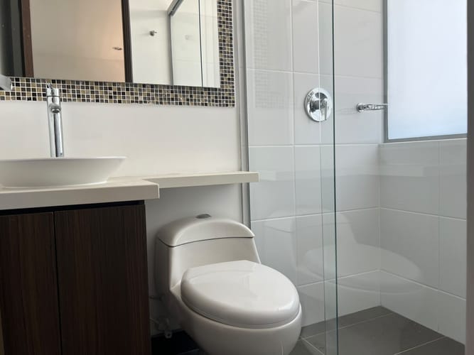 Apartamento de 3 alcobas en arriendo en El Diamante 2, Envigado, 120 m² · foto 16 de 18