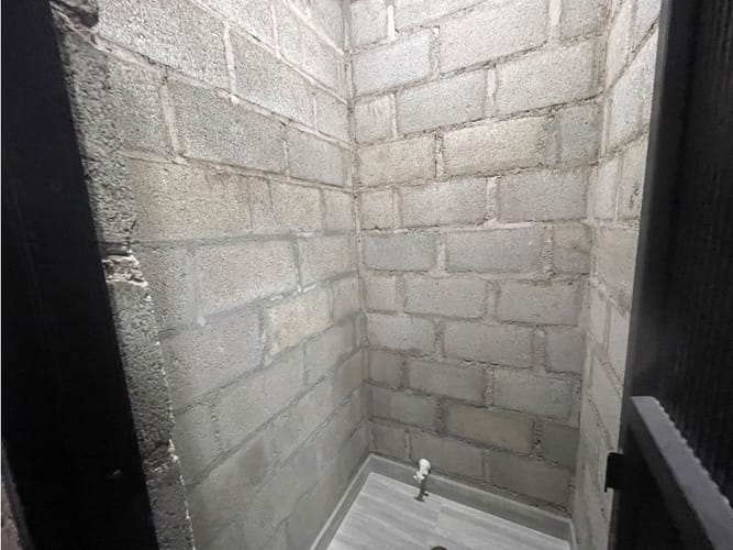 Bodega en arriendo en Zona Centro, Envigado, 300 m² · foto 10 de 14