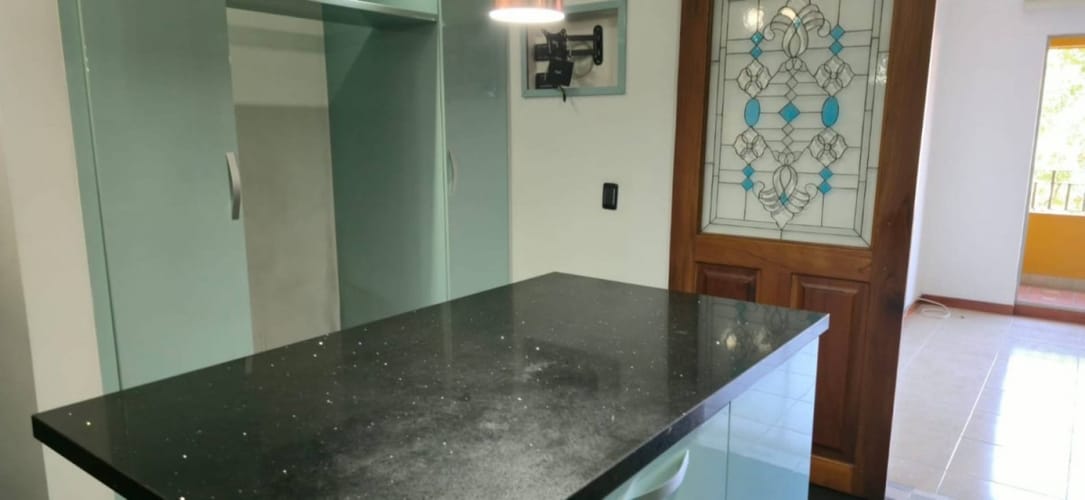 Apartamento de 3 alcobas en venta en Belén, Medellín, 125 m² · foto 2 de 24