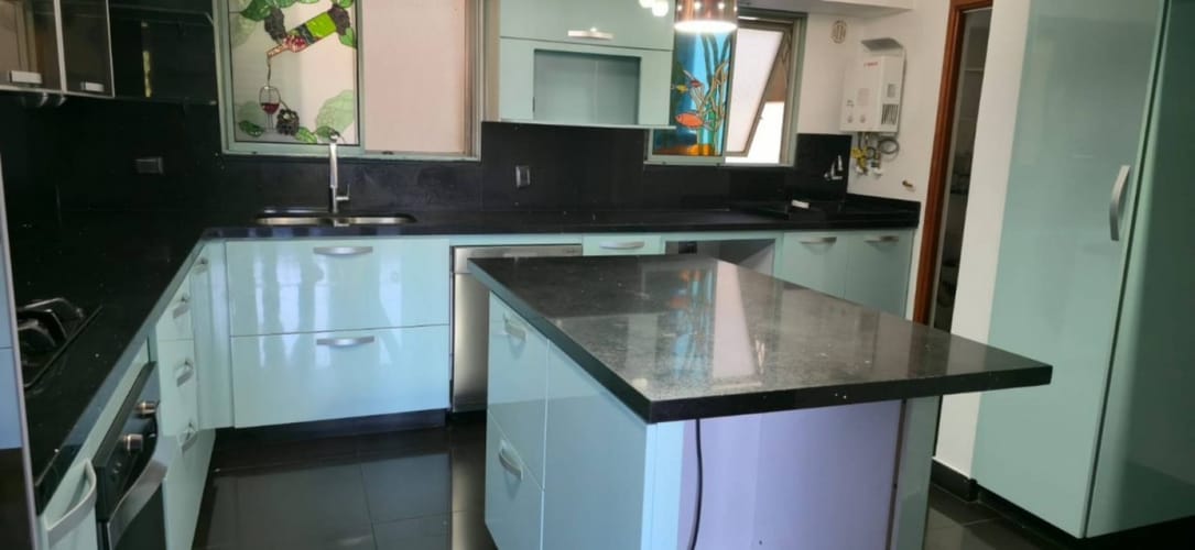Apartamento de 3 alcobas en venta en Belén, Medellín, 125 m² · foto 4 de 24