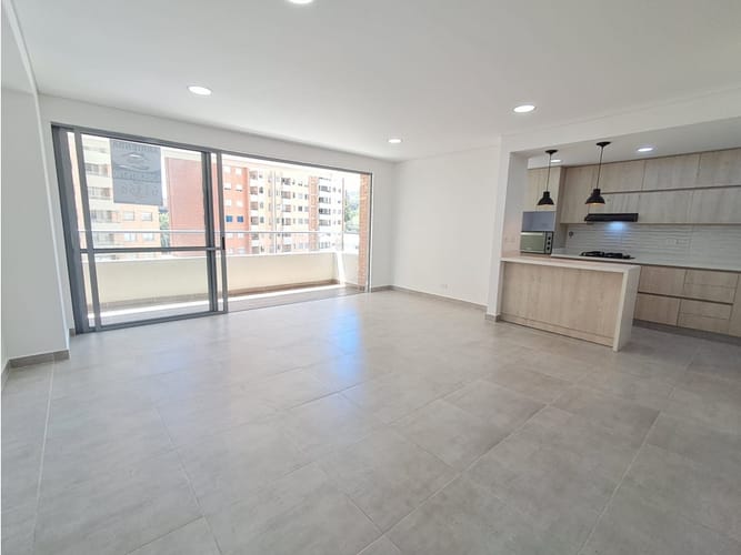 Apartamento de 3 alcobas en arriendo en Fabricato, Bello, 95 m² · foto 4 de 19