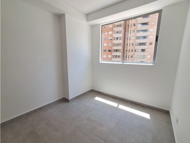 Apartamento de 3 alcobas en arriendo en Fabricato, Bello, 95 m² · foto 7 de 19