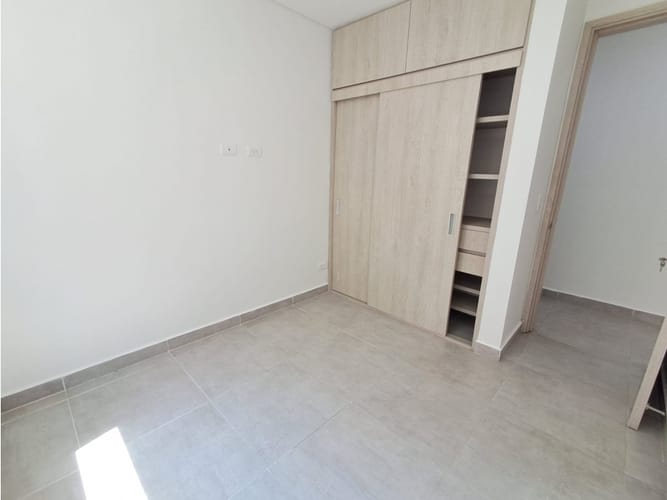 Apartamento de 3 alcobas en arriendo en Fabricato, Bello, 95 m² · foto 10 de 19