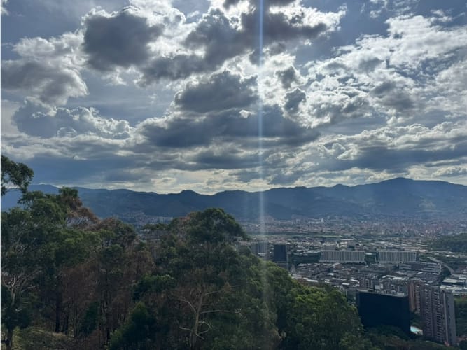Apartamento de 3 alcobas en arriendo en Las Palmas, Medellín, 100 m² · foto 4 de 20