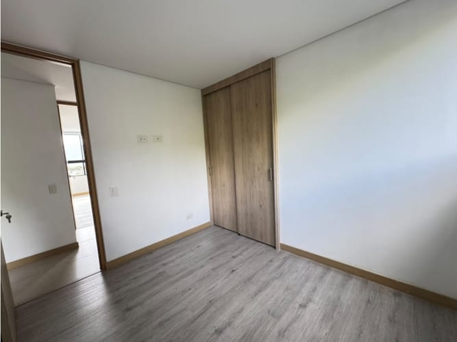 Apartamento de 3 alcobas en arriendo en Las Palmas, Medellín, 100 m² · foto 13 de 20
