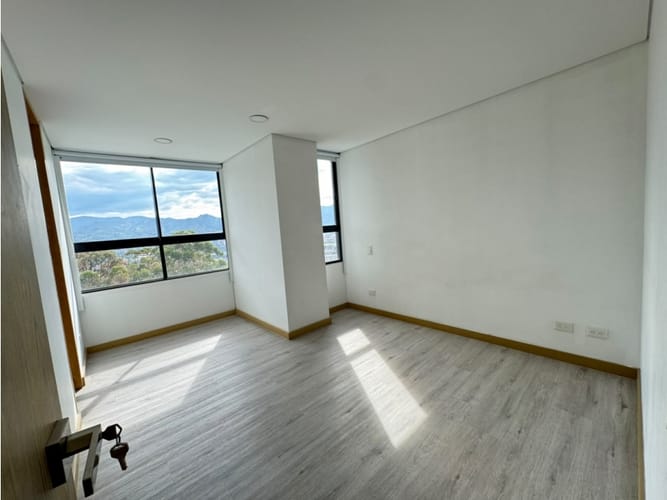 Apartamento de 3 alcobas en arriendo en Las Palmas, Medellín, 100 m² · foto 15 de 20