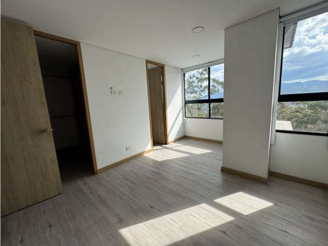 Apartamento de 3 alcobas en arriendo en Las Palmas, Medellín, 100 m² · foto 17 de 20
