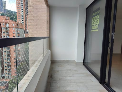 Apartamento de 3 alcobas en arriendo en Castropol, Medellín, 107 m² · foto 22 de 22