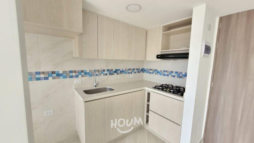 Apartamento de 3 alcobas en venta en Bucaros, Bello, 55 m² · foto 1 de 14