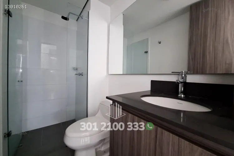 Apartamento de 3 alcobas en arriendo en Las Palmas, Medellín, 76 m² · foto 9 de 24