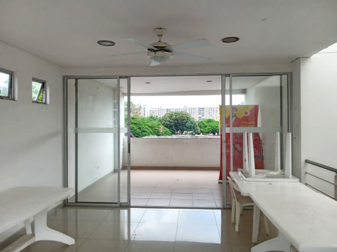 Edificio en venta en La Flora, Cali, 620 m² · foto 19 de 24
