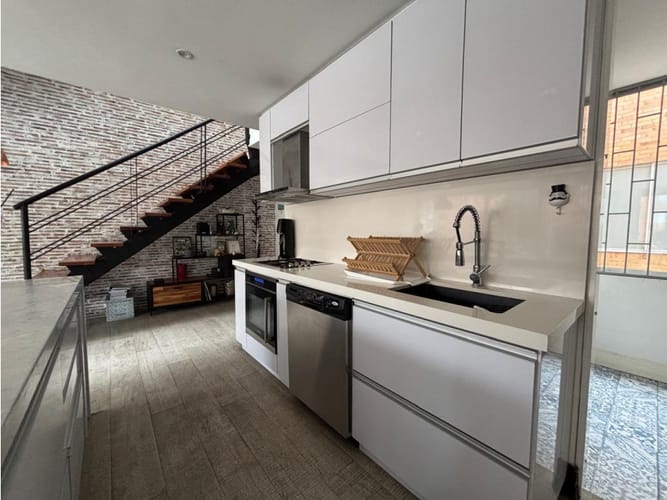 Apartamento de 3 alcobas en arriendo en Santa Paula, Bogotá, 140 m² · foto 7 de 24