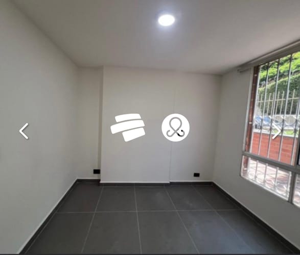 Apartamento de 1 alcoba en venta en Loma De Los Bernal, Medellín, 39 m² · foto 4 de 7