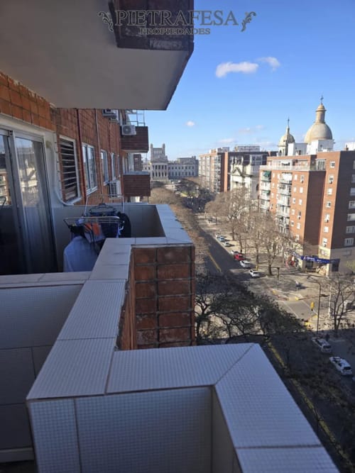 Apartamento en alquiler, 3 dormitorios, 1 baño balcón, garaje doble. Reducto. · Foto 4