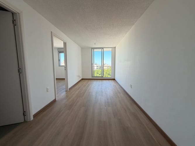 ALQUILER APARTAMENTO DE 1 DORMITORIO EN CORDÓN - LUMINOSO, AMPLIO Y CON COCHERA OPCIONAL · Foto 2