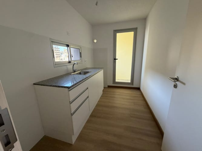 ALQUILER APARTAMENTO DE 1 DORMITORIO EN CORDÓN - LUMINOSO, AMPLIO Y CON COCHERA OPCIONAL · Foto 3