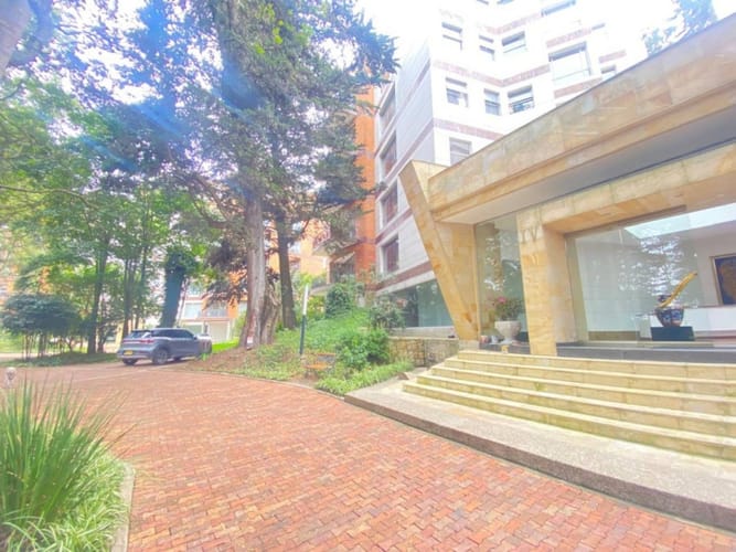 Apartamento de 4 alcobas en venta en Cerros De Suba, Bogotá, 440 m² · foto 5 de 24