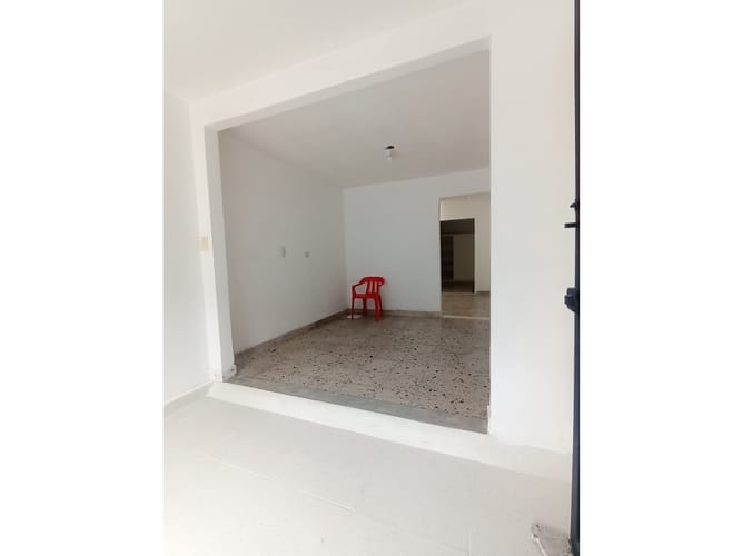 Local en arriendo en Lorena, Medellín, 40 m² · foto 4 de 18