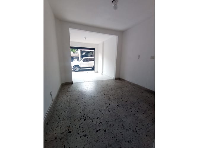 Local en arriendo en Lorena, Medellín, 40 m² · foto 17 de 18