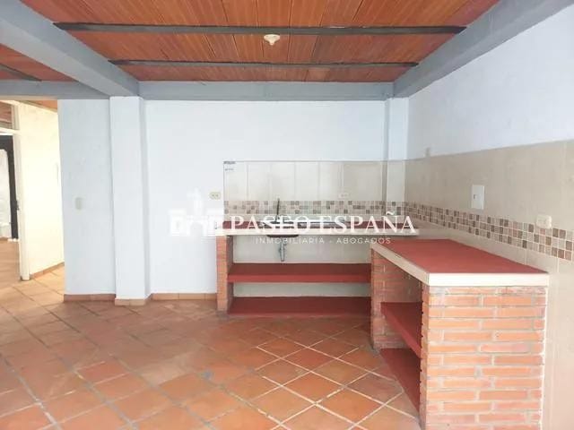 Casa de 4 alcobas en arriendo en Centro, Piedecuesta, 125 m² · foto 8 de 10