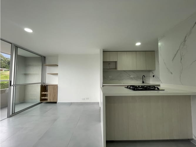Apartamento de 2 alcobas en arriendo en La Ferreira, La Estrella, 64 m² · foto 5 de 20