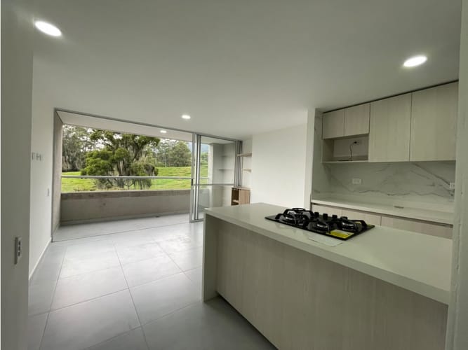 Apartamento de 2 alcobas en arriendo en La Ferreira, La Estrella, 64 m² · foto 9 de 20