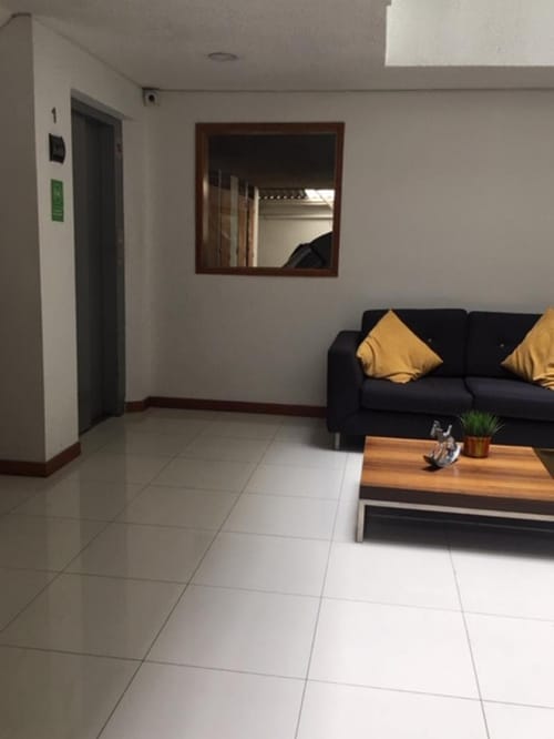 Apartamento de 1 alcoba en venta en Chapinero Alto, Bogotá, 42 m² · foto 4 de 14
