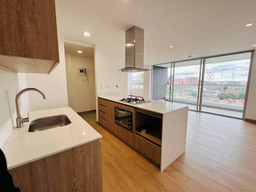 Apartamento de 2 alcobas en arriendo en El Porvenir, Rionegro, 89 m² · foto 2 de 21