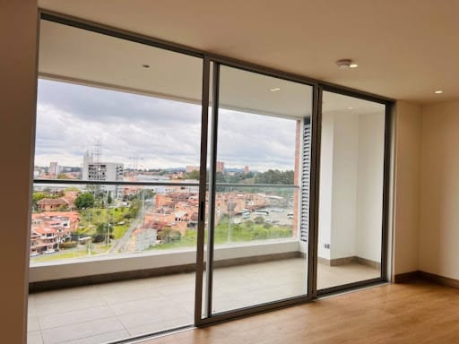 Apartamento de 2 alcobas en arriendo en El Porvenir, Rionegro, 89 m² · foto 8 de 21