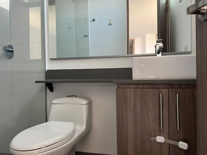 Apartamento de 3 alcobas en arriendo en Loma El Atravesado, Envigado, 90 m² · foto 18 de 19