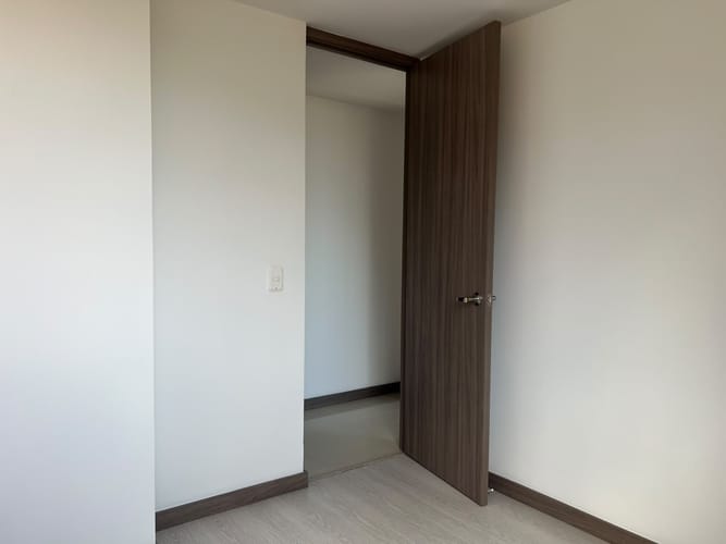 Apartamento de 3 alcobas en arriendo en Loma El Atravesado, Envigado, 90 m² · foto 11 de 19