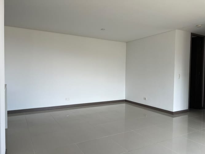 Apartamento de 3 alcobas en arriendo en Loma El Atravesado, Envigado, 90 m² · foto 8 de 19