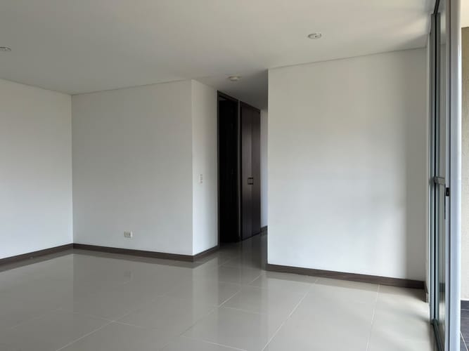 Apartamento de 3 alcobas en arriendo en Loma El Atravesado, Envigado, 90 m² · foto 9 de 19
