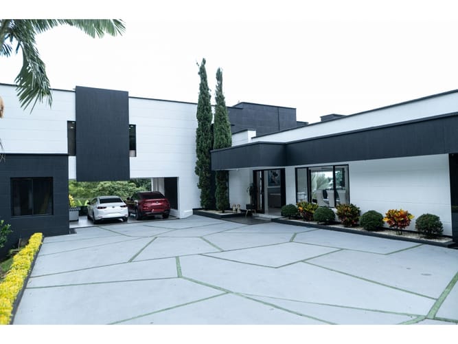 Casa de 4 alcobas en arriendo en El Estanquillo, Dosquebradas, 760 m² · foto 11 de 24