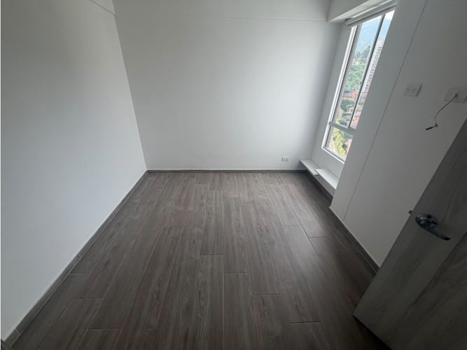 Apartamento de 3 alcobas en arriendo en Aves Maria, Sabaneta, 754 m² · foto 16 de 24