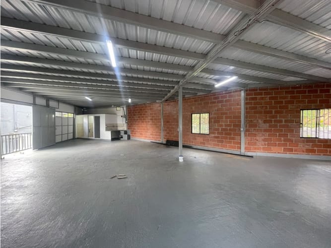 Bodega en arriendo en San Agustin, La Estrella, 100 m² · foto 17 de 17
