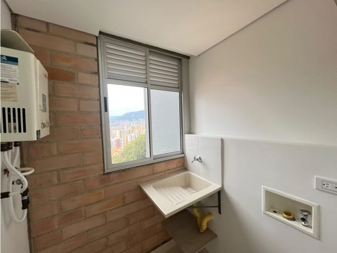Apartamento de 2 alcobas en arriendo en Aves Maria, Sabaneta, 60 m² · foto 18 de 19