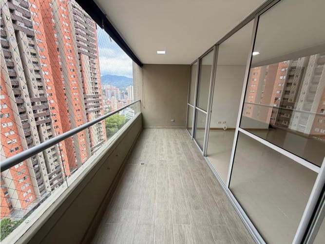 Apartamento en arriendo en San Jose, Sabaneta, 93 m² · foto 11 de 24