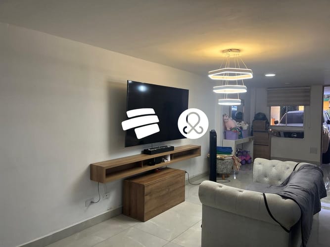 Casa de 3 alcobas en venta en La Pilarica, Medellín, 79 m² · foto 2 de 5