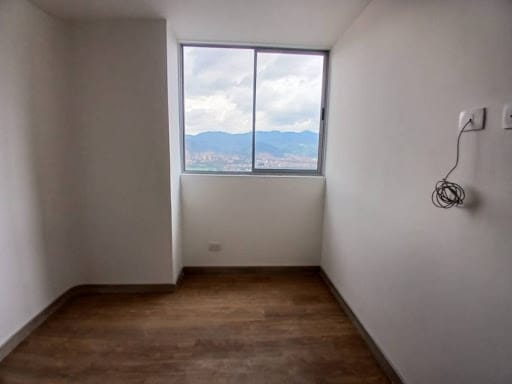 Apartamento de 2 alcobas en arriendo en Ciudad Del Río, Medellín, 70 m² · foto 4 de 9