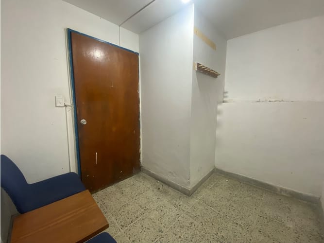 Local en arriendo en Simon Bolivar, Medellín, 460 m² · foto 4 de 24