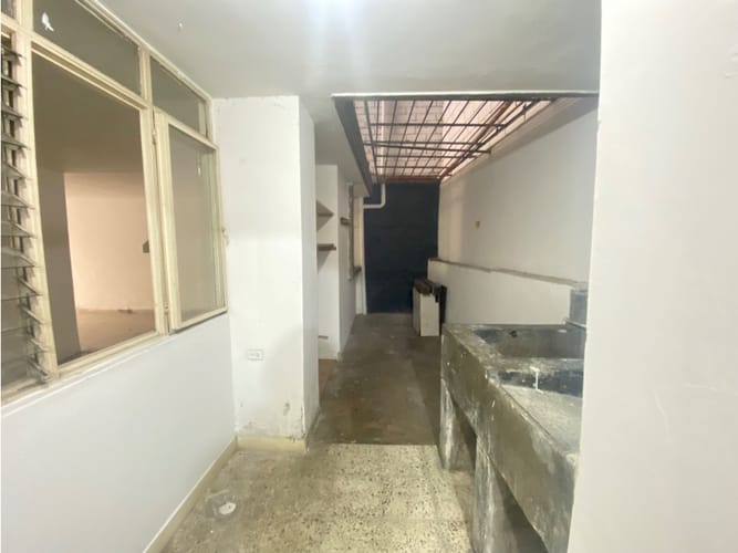 Local en arriendo en Simon Bolivar, Medellín, 460 m² · foto 6 de 24