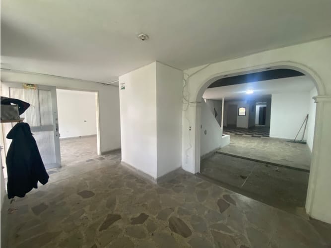 Local en arriendo en Simon Bolivar, Medellín, 460 m² · foto 8 de 24